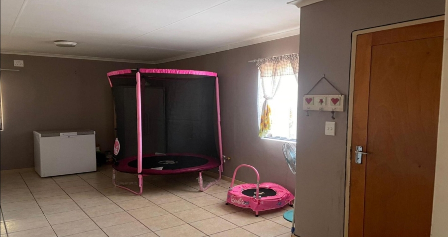 4 Bedroom Property for Sale in Kathu Northern Cape